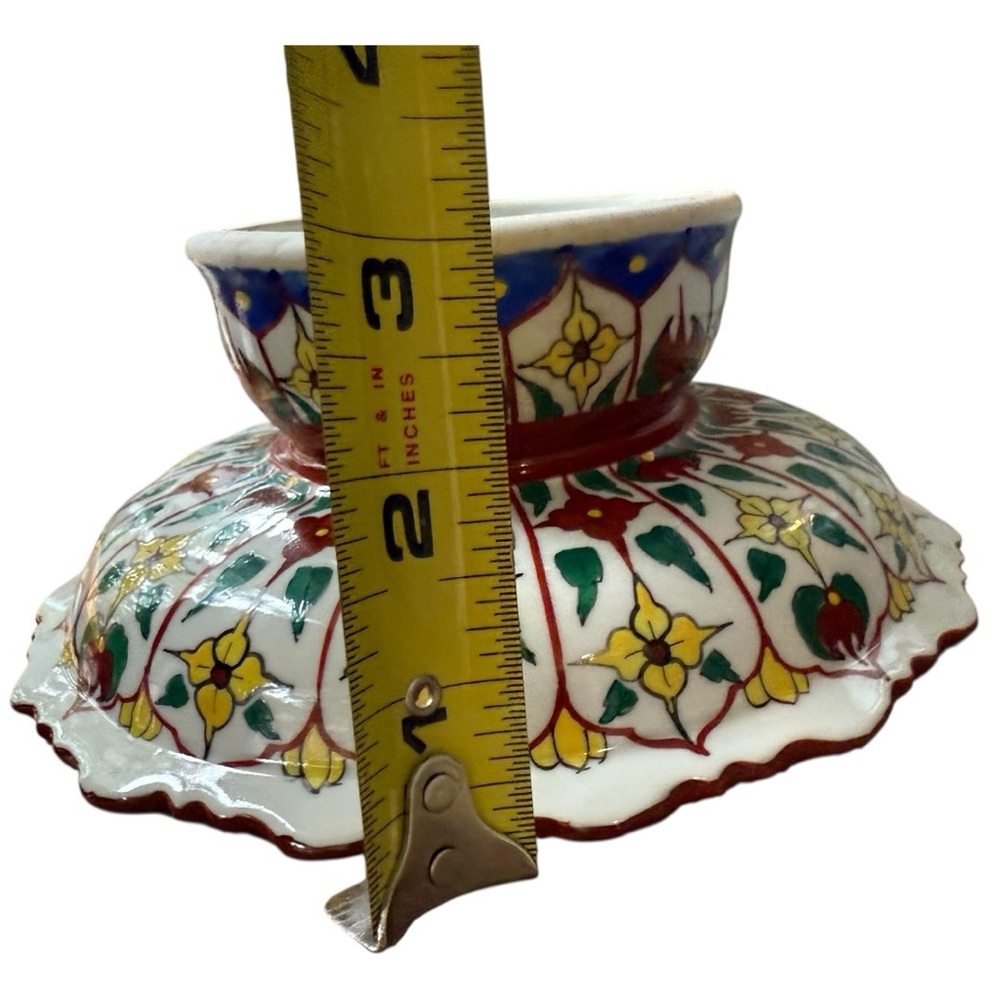 Thai Vintage Collectible Hand-Painted Porcelain Bencharong Stem Cup - Picture 10 of 15